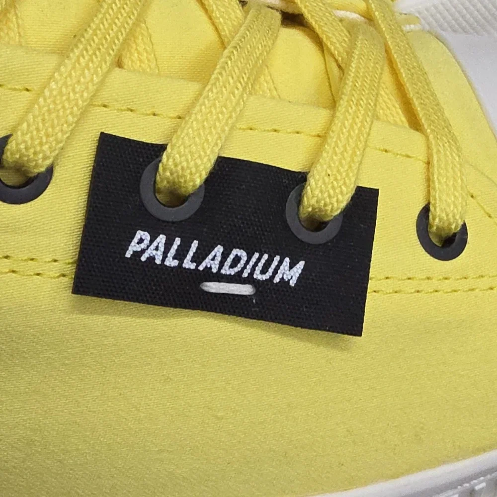 Palladium Revolt LO TX Star Yellow Women Chunky Platform Shoe 10 US